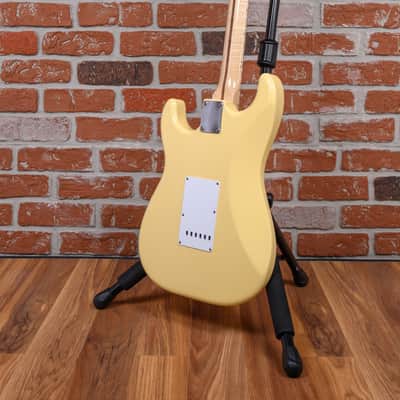 Fender Yngwie Malmsteen Stratocaster Vintage White 2020 w/Hard Shell Case image 8