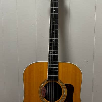 Taylor 1989 510 Custom image 2