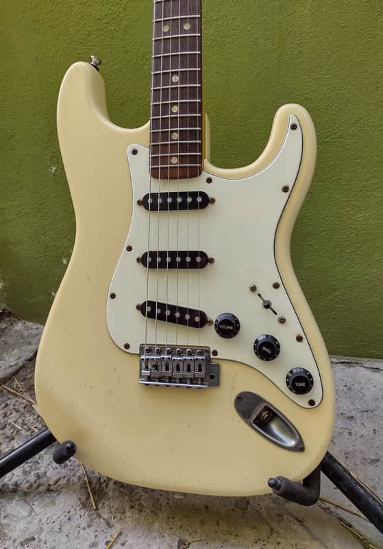 Fernandes The Revival JAPAN Stratocaster RST50 Olympic White w/ original case image 1