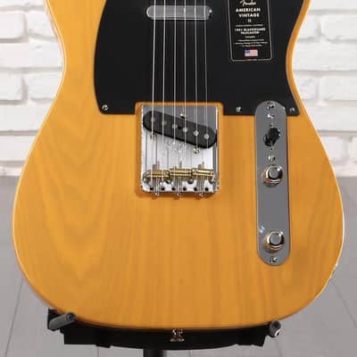 Fender American Vintage II 1951 Telecaster Electric Guitar - Butterscotch Blonde (TeleAV251BBd7) image 3