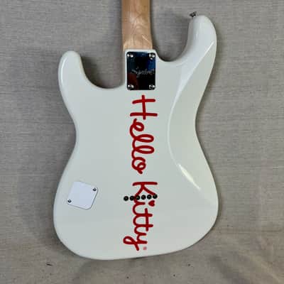 Squier Hello Kitty Stratocaster 2025 White Electric Guitar image 4