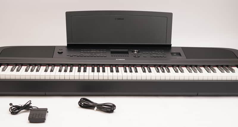 Yamaha DGX670 88-Key Portable Grand Piano (Black) image 1