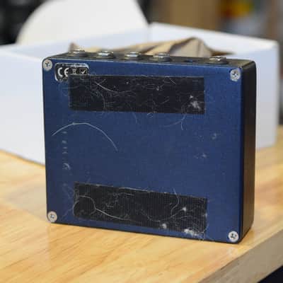Walrus Audio Descent Reverb / Octave Machine 2015 - 2025 - Blue image 3