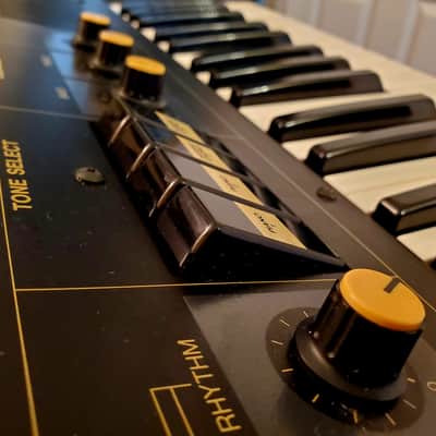 YAMAHA CP11 FULLY SERVICED RARE VINTAGE BEAUTY IN AMAZING CONDITION! image 13