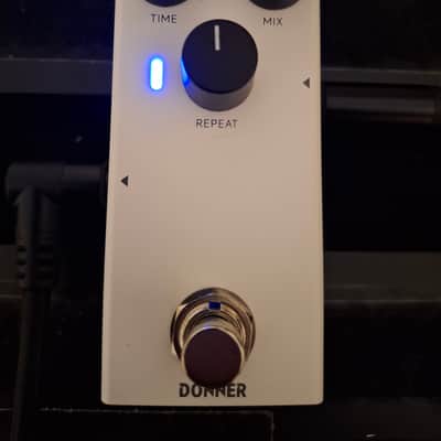 Donner : EMBARK Echo Delay mini pedal, 2020s image 5