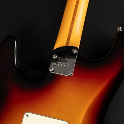 2022 Fender American Ultra Stratocaster HSS with Rosewood Fretboard - Ultraburst | USA Coil-Tap Compound Radius Locking Tuner | CoA OHSC image 23