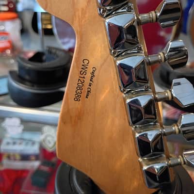 Fender Starcaster 2011 - Red Metal Flake image 9