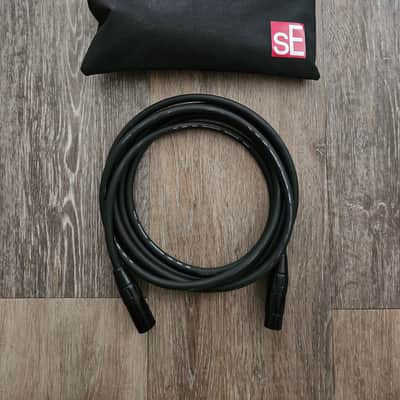 sE Electronics V7 Handheld Supercardioid Dynamic Microphone 2010s - Black image 3