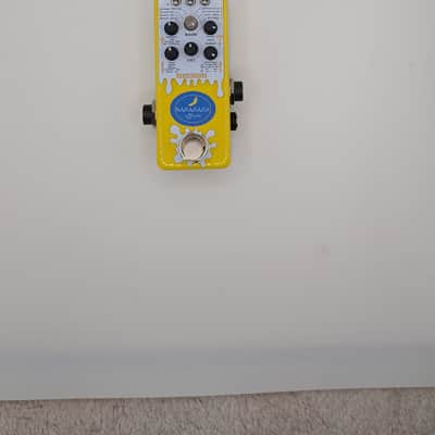 Bananana Effects Abracadabra Reverb 2018 - Yellow image 1