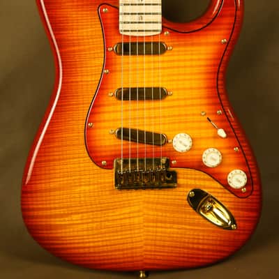 2008 Fender Masterbuilt Yuriy Shishkov Russian Stratocaster Flamed Maple image 5
