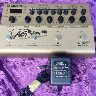 Yamaha AG-Stomp Acoustic Pre-Amplifier * programmable sound banks * Stereo output * Expression pedal input * fantastic mic presets and room emulation + Effects image 8