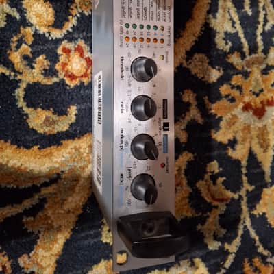 TC Electronic C300 Dual Stereo Gate / Compressor 2000s - Silver image 2