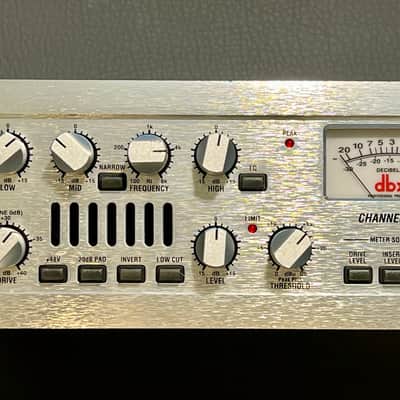 dbx 586 2-Channel Vaccuum Tube Preamplifier 1990s - Silver image 7
