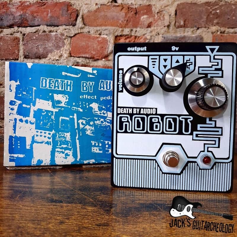 Death By Audio Robot 8-Bit Transformer & Fuzz w/ Box *USED* (2020s - Black/White/Blue) image 1