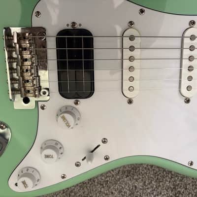 Tagima T-635 Classic Series - Upgraded Bill Lawrence L500 Humbucker (Original Parts Included + Gig Bag & Strap) - Surf Green image 8