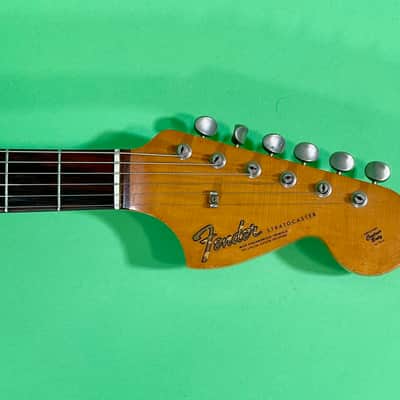 Fender Stratocaster 1967 Super Rare! - 3-color Sunburst image 9