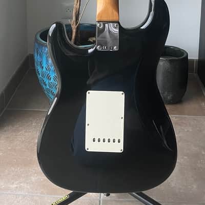 Fender Classic Series '60s Stratocaster with Rosewood Fretboard 1999 - 2016 - Black image 3
