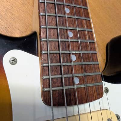 Fender Japan MST-32 Short Scale Stratocaster 1991-1992 - Sunburst image 6