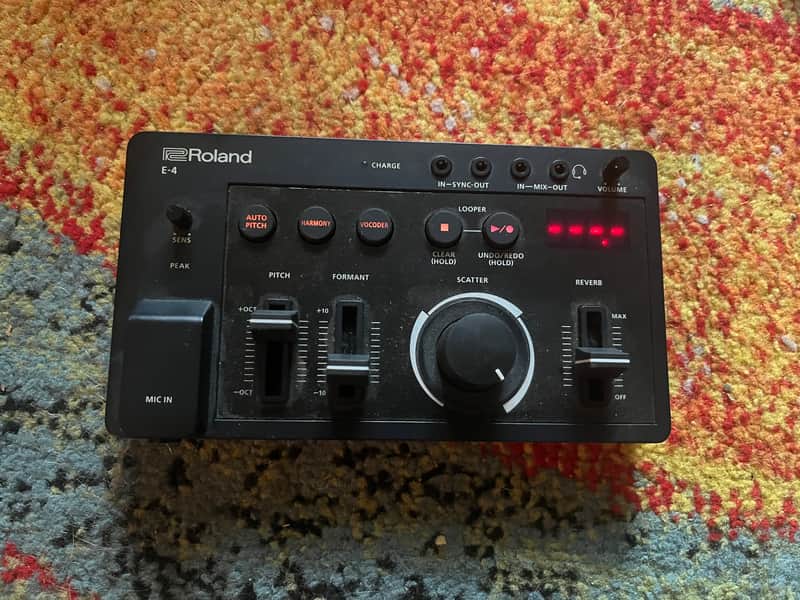 Roland E-4 AIRA Compact Voice Tweaker 2022 - Present - Black image 1