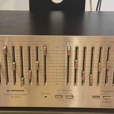 Pioneer SG-9800 12-Band Stereo Graphic Equalizer - Tested & Working (Silver Face) image 2