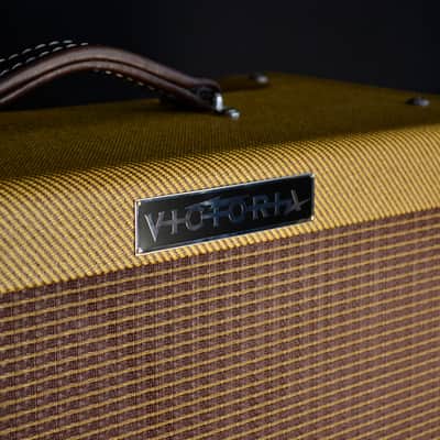Victoria Model 45410 45 Watts 5881 Tubes 5F6-A Type Circuit Tweed image 3