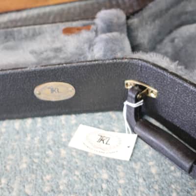 1990s 2000s Well Made Era TKL Guitar Hardshell Case Archtop Style 43X16X3 Grey Fuzzy Lining Fits Epiphone Gibson Eastwood 335 Dot Sheraton Casino image 10