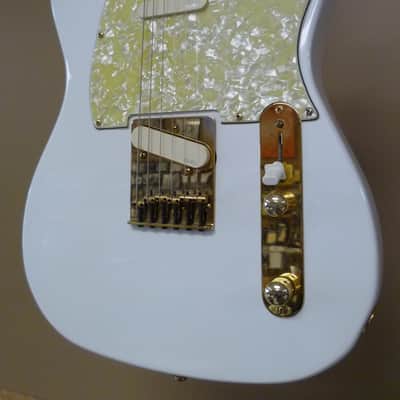 Fender Telecaster with Maple Fretboard 1977 - 1979 - White image 5