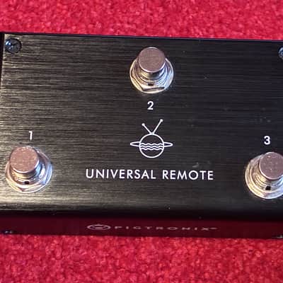 Pigtronix Universal triple remote switch 2025 - black image 1