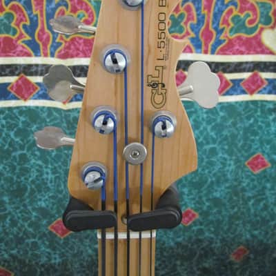 1995 G & L   L- 5500  3 Tone Burst image 4