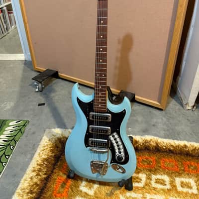 Hagstrom III 1960s - Powder Blue image 1