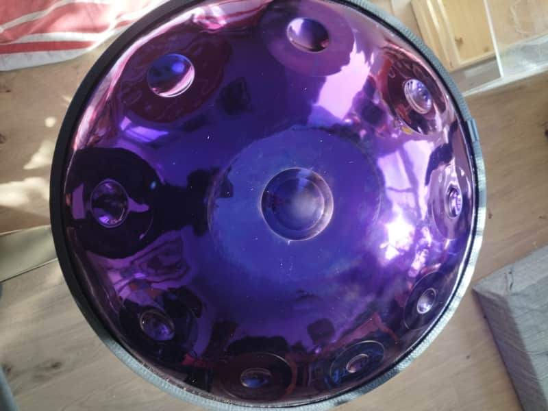 Handpan - D kurd Tuning 2024s - purple mistic reflection image 1