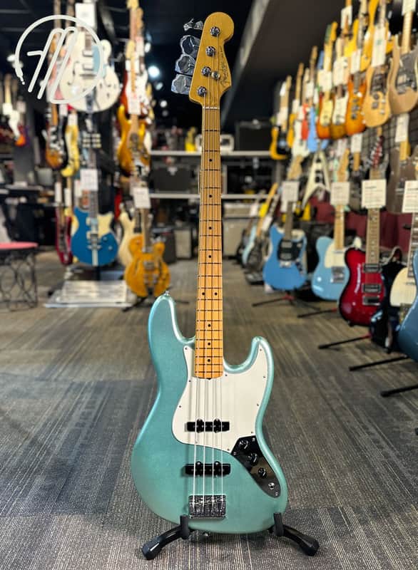 Fender American Professional II Jazz Bass Maple Fingerboard Mystic Surf Green image 1