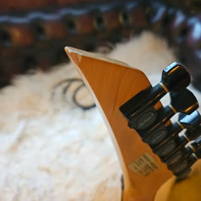 Charvel Model 3 HSS with Rosewood Fretboard 1986 - 1989 - Black image 8