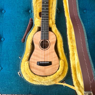 Mya-Moe Super Soprano 2025 - Port Orford Cedar & Walnut image 7
