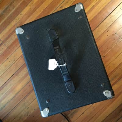 Acoustic B20 Bass Amplifier image 3