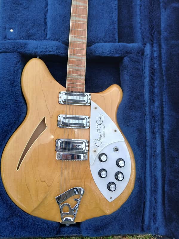 Rickenbacker 370/12RM 1988 - Maple glow image 1