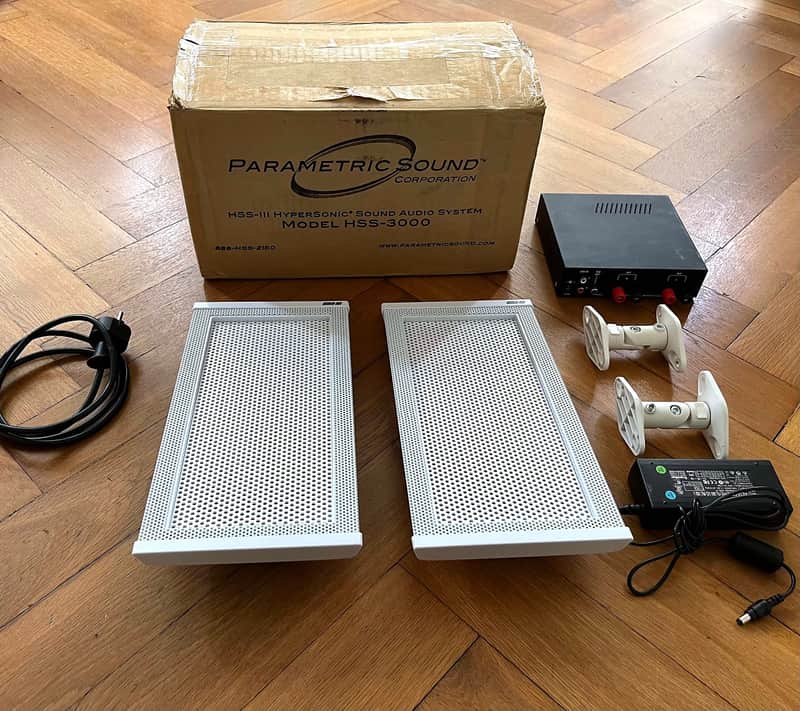 HyperSound HSS 3000 – hyper directional sound speaker set, with amp image 1