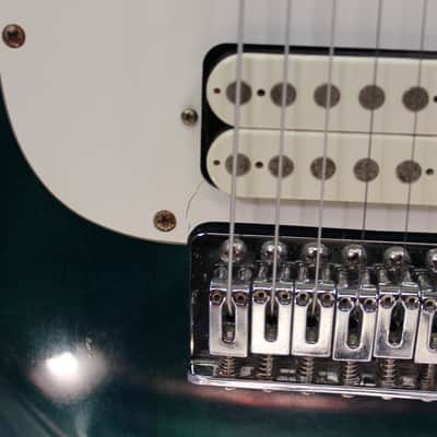 Peavey Raptor Plus EXP HSS Electric Guitar (Used) image 5
