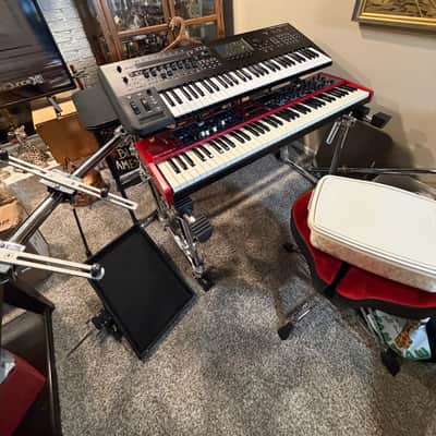 Gibraltar 2 tier Keyboard Stand Custom  2026 - Chrome image 6