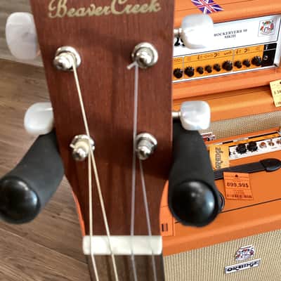 Beaver Creek Baritone Ukulele - Natural image 3