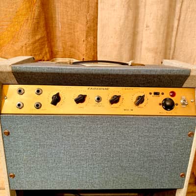 Ekosonic Mod 98 Tube Amplifier Made in Italy Circa 1950's - Two Tone Blue M image 8