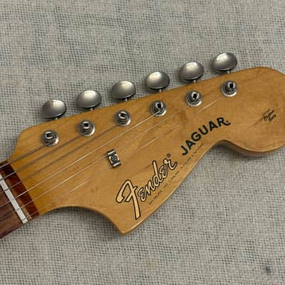 2017 Fender Classic Player Jaguar Special Candy Apple Red + Deluxe Gig Bag image 4