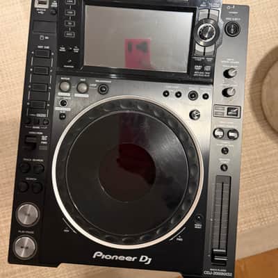 Pioneer CDJ-2000NXS2 Professional Multi Player 2010s - Black image 5