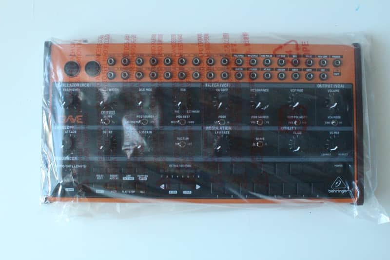 Behringer Crave Analog Semi-Modular Synthesizer