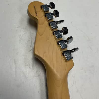 Fender American Series Stratocaster with Rosewood Fretboard 2003 - 2007 - Sienna Sunburst image 7