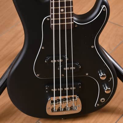 G&L Tribute Series SB-2 Rosewood Fingerboard Black Frost image 2