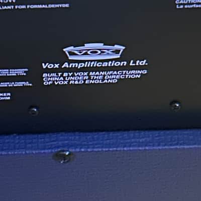 Vox AC4C1-BL Limited Edition 4-Watt 1x10" Guitar Combo 2012 Blue with Tygon Cloth image 4