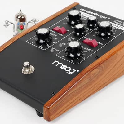Moog Moogerfooger MF-103 12-Stage Phaser + Fast Neuwertig + 1,5 Jahre Garantie image 10