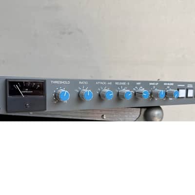 Stam Audio SA-4000 MK2 Rackmount VCA Bus Compressor image 2