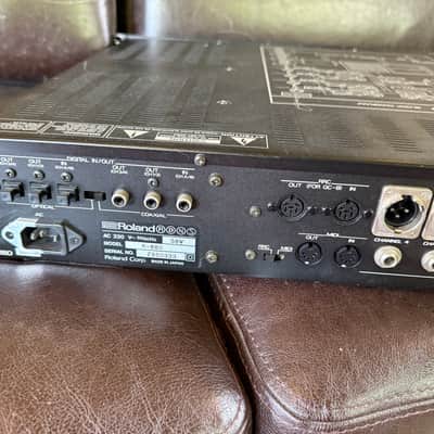 Roland  R880 ( vintage Lexicon 480 clone!) plus remote image 13